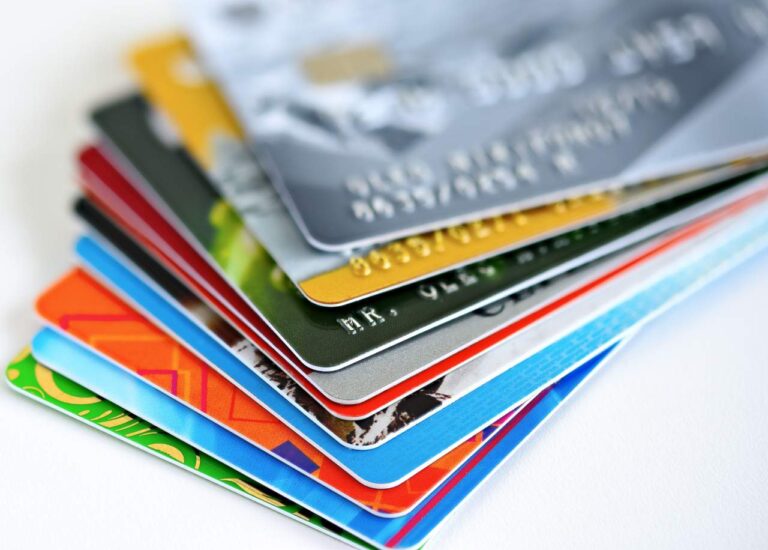 La plataforma Víctimas del Crédito ayuda a anular contratos de tarjetas de crédito cuando existen cláusulas abusivas
