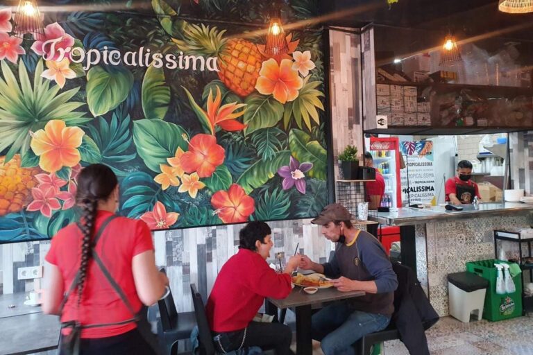 Tropicalissima ofrece la comida colombiana que tiene más éxito en Madrid