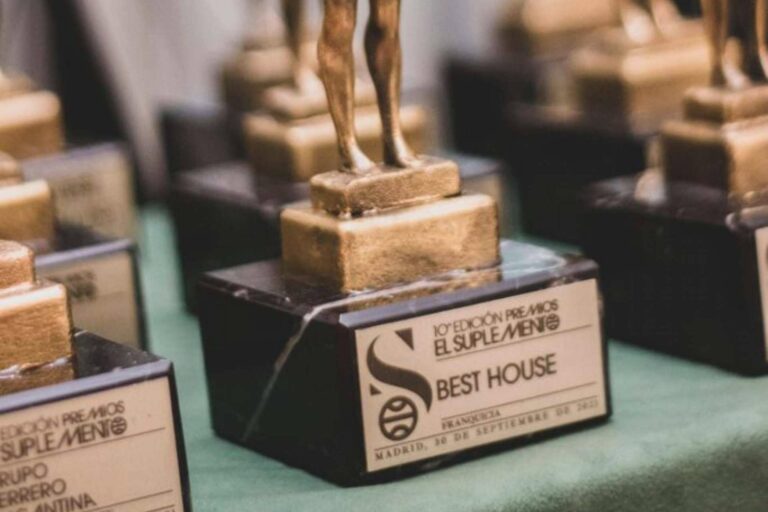 La Mejor Franquicia Inmobiliaria de la 10ª edición de los Premios Nacionales El Suplemento es Best House