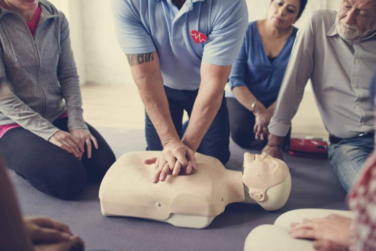 Esforem ofrece cursos de primeros auxilios desde el entorno laboral