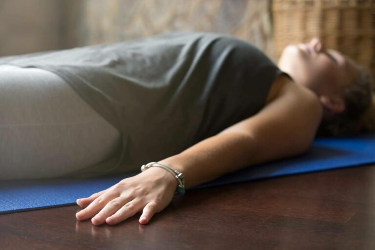 El yoga nidra permite terminar con el ruido mental