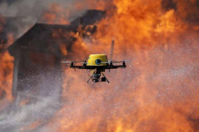 Curso de emergencias, rescate y salvamento con drones, por Aeroescuela Xtreme