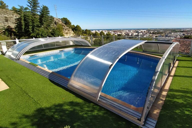 COVERTTO instala cubiertas de piscinas para protegerlas a lo largo de todo el año