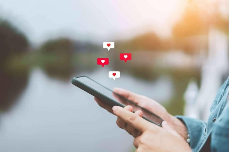 ¿Cómo saber si se debe escoger entre TikTok o Instagram para realizar una estrategia de marketing digital?, por Kofumedia