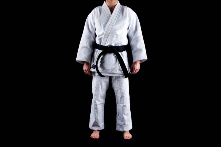 Contar con material para realizar una amplia variedad de artes marciales como Kendo, Aikido, Ninjutsu, Jujutsu, Judo o Karate