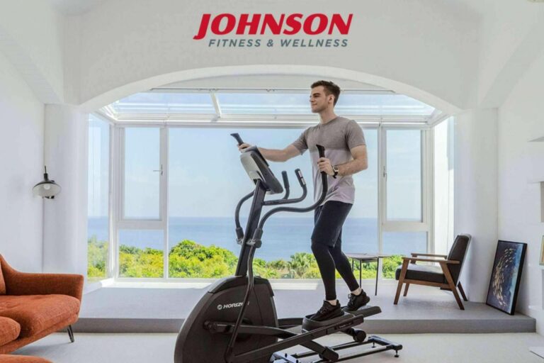 Johnson Fitness & Wellness ofrece una amplia variedad de bicicletas estáticas y elípticas para todos los clientes