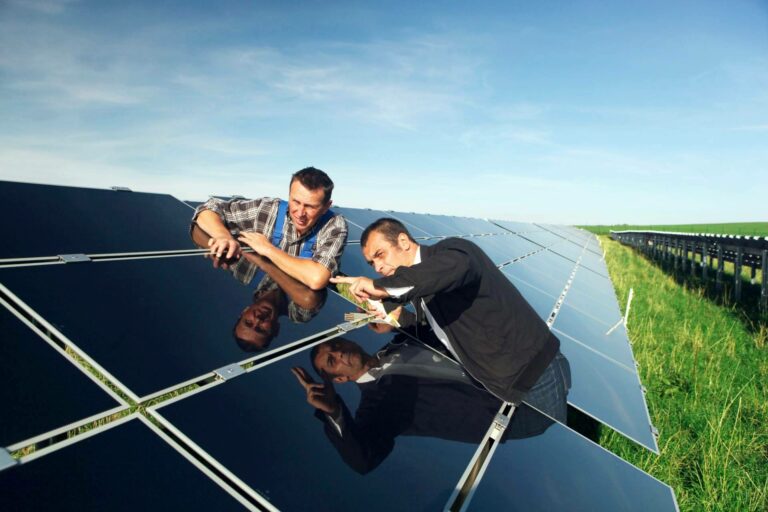 Cómo instalar placas solares fácilmente