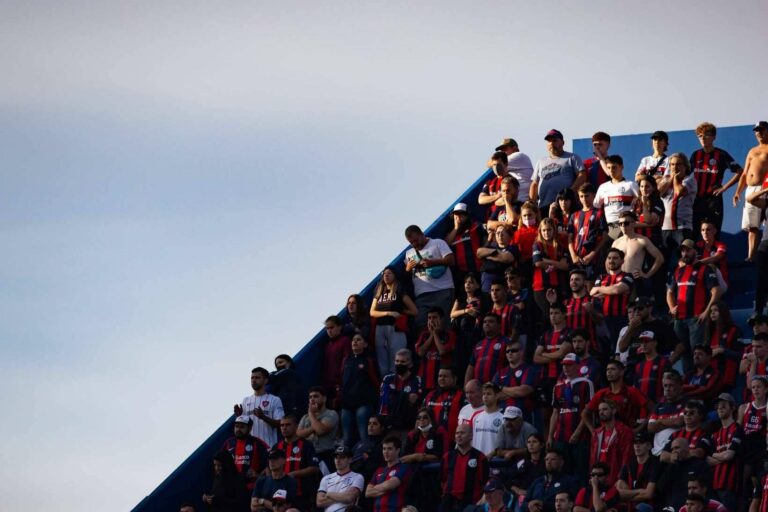 Football Host explica en qué consiste ser un host y detalle de la experiencia con un hincha de San Lorenzo