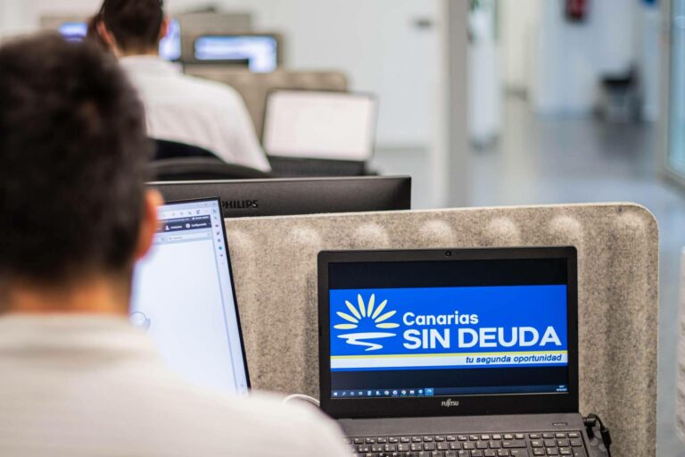 Canarias Sin Deuda consigue la cancelación de 70.000 euros de deudas de una vecina de Las Palmas de Gran Canaria