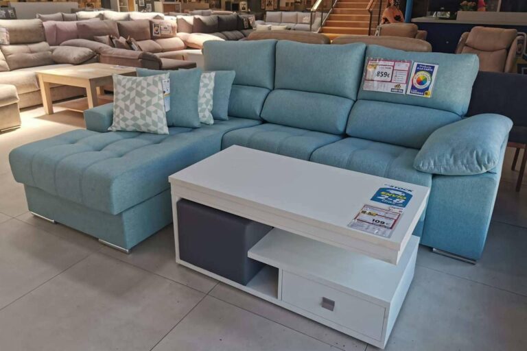 Ahorro Total cuenta con sofás para cualquier espacio en su amplio catálogo
