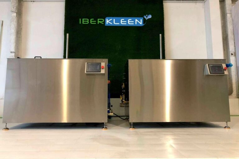 Iberkleen y sus máquinas de limpieza por ultrasonidos, una solución para trabajar en un espacio cerrado y ecológico