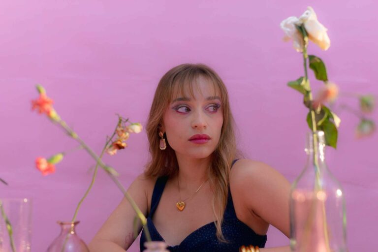 Lucía Alegría presenta su nuevo single